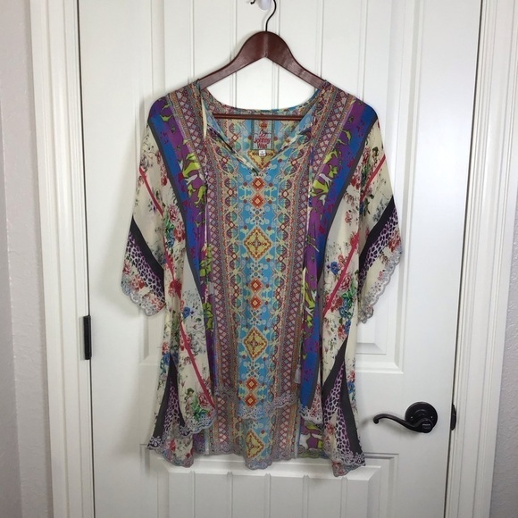 Johnny Was Floral Mixed Medai Split Neck Scallop Hem Georgette Blouse Size Small - Picture 2 of 11